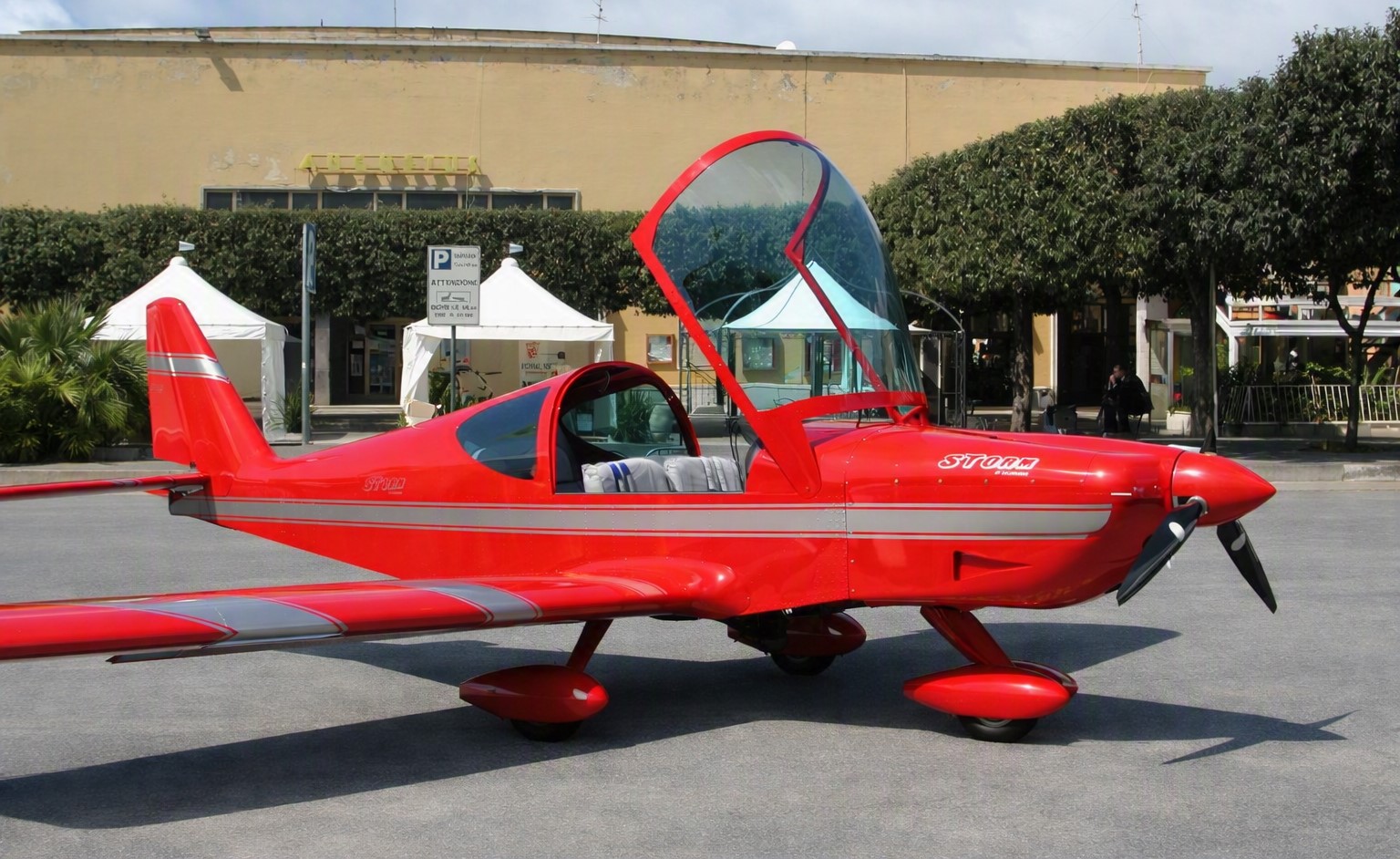 STORM 300 ultralight aircraft